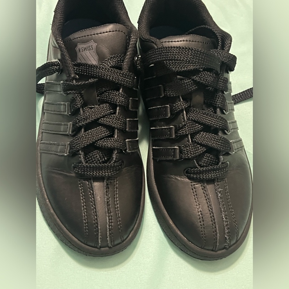 K-Swiss Big Kid Classic Black Sneakers